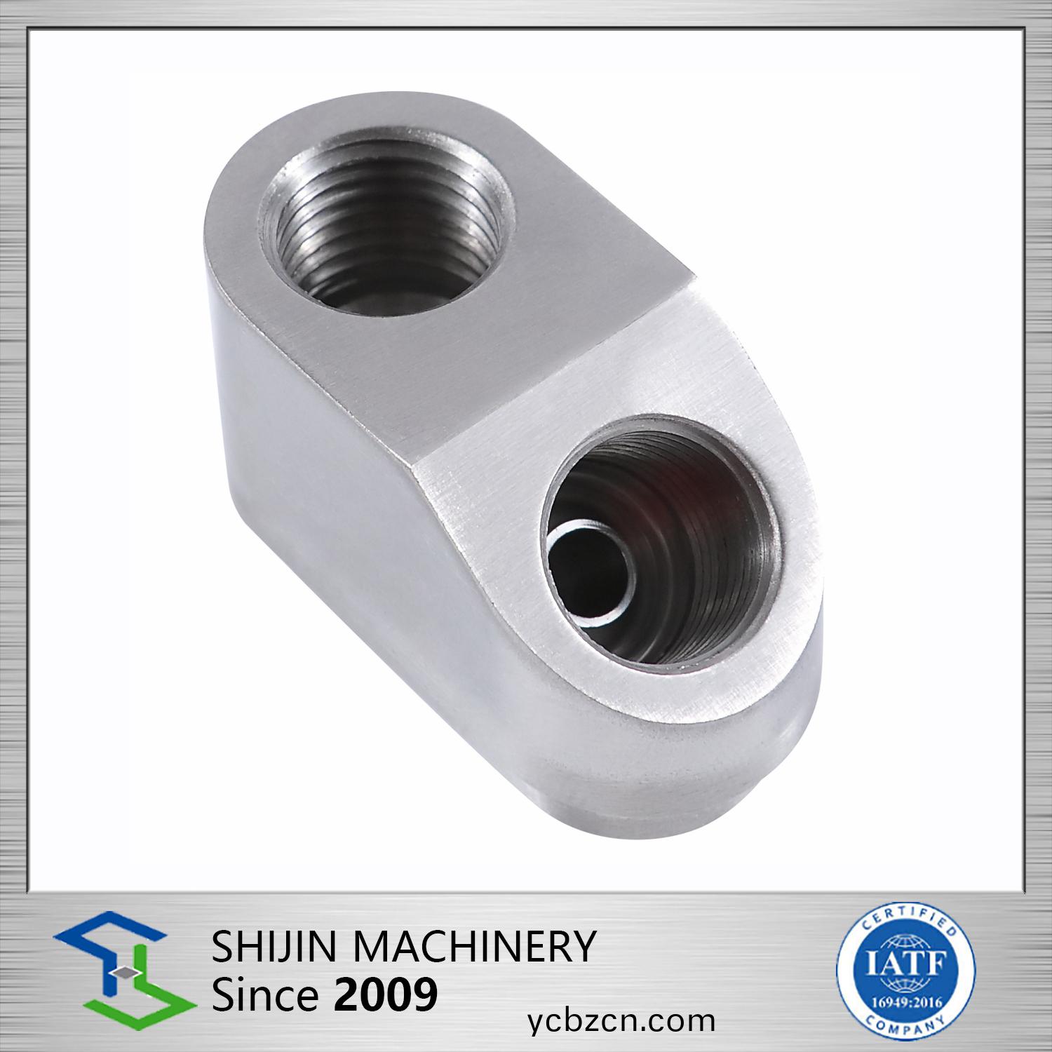 汽(qi)車(che)行業-非(fei)標定製(zhi)汽車(che)零件(jian)5，角度(du)1